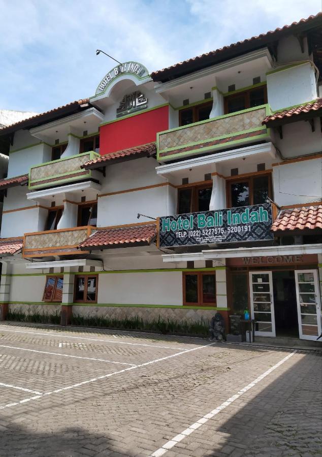 New Bali Indah Hotel Бандунг Екстериор снимка