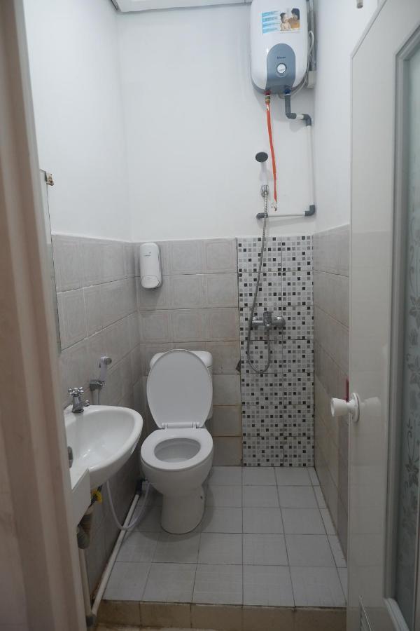 New Bali Indah Hotel Бандунг Екстериор снимка