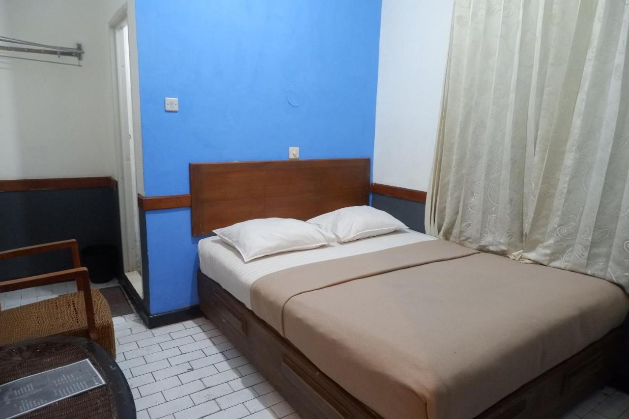 New Bali Indah Hotel Бандунг Екстериор снимка